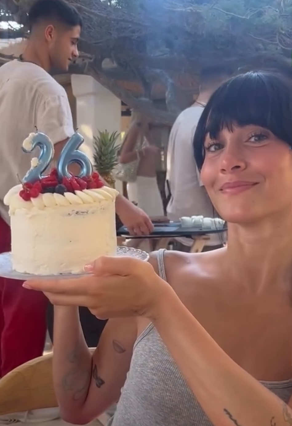 @All About Aitana
