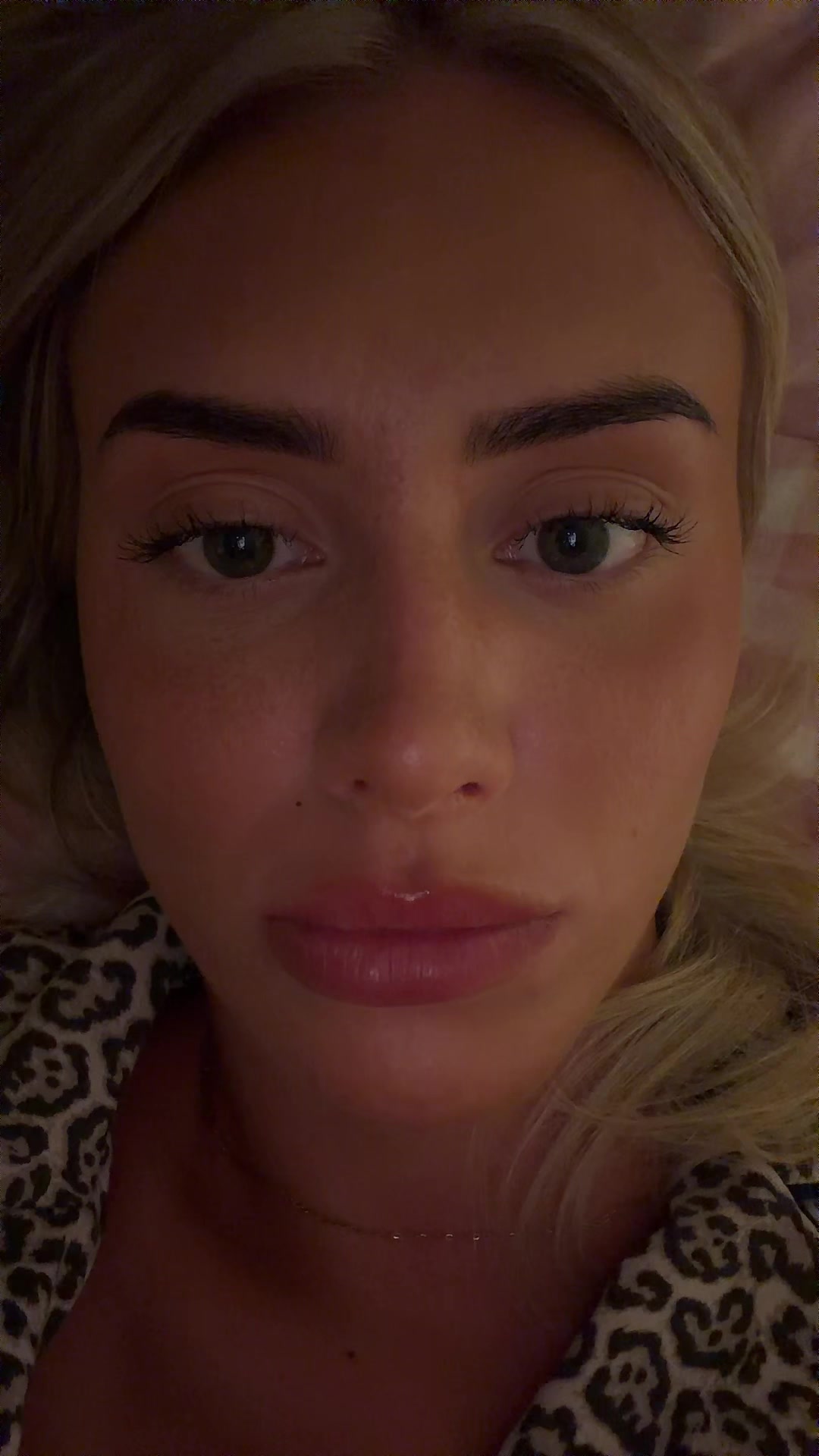 @flatwhiteasherbuv