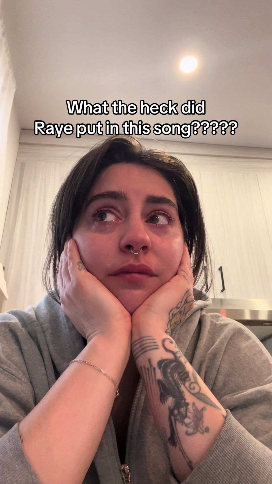 @Léonie Gray