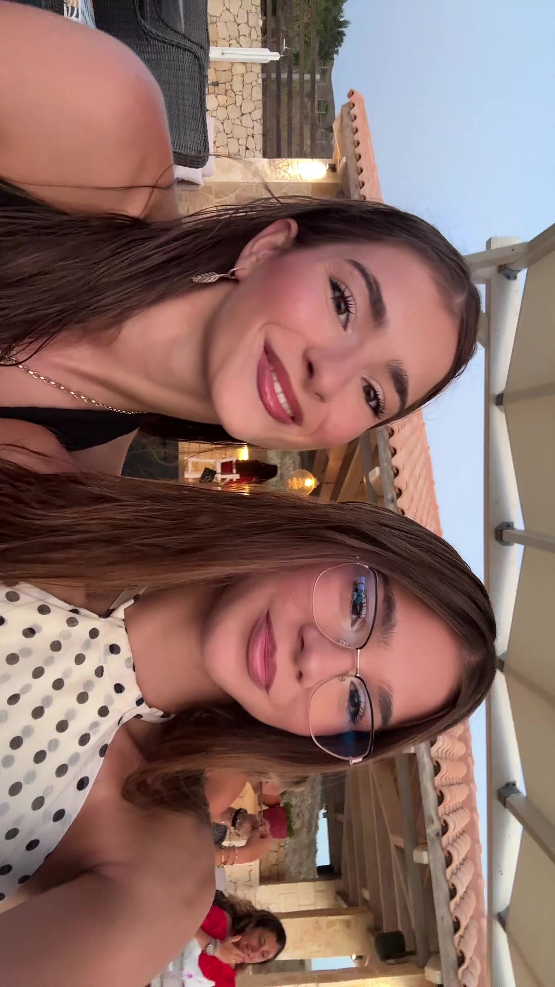 @adelina