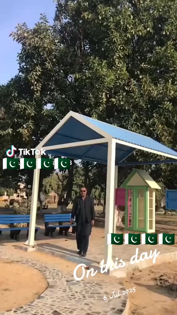 @ONLY Pakistani Daddy👍