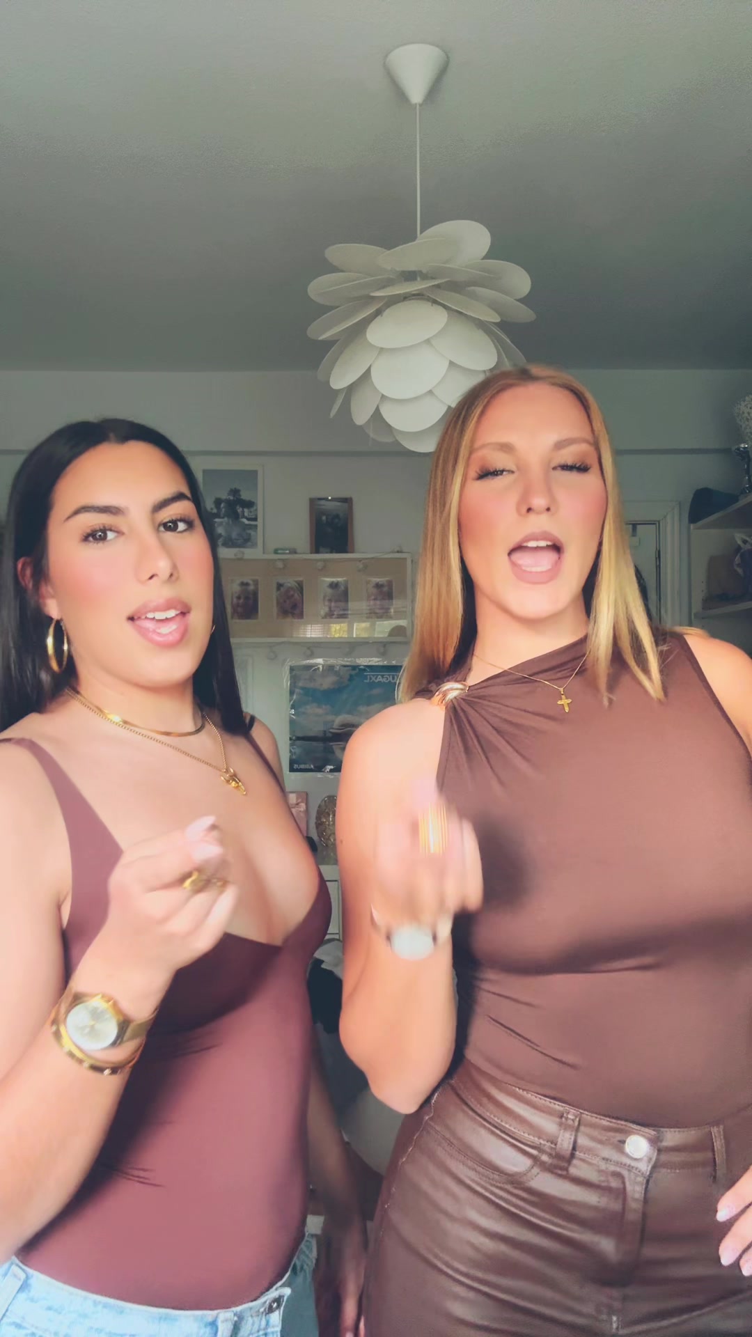 @claudiamrozz