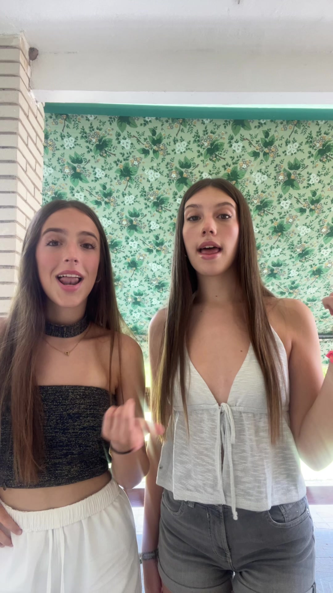 @iris
