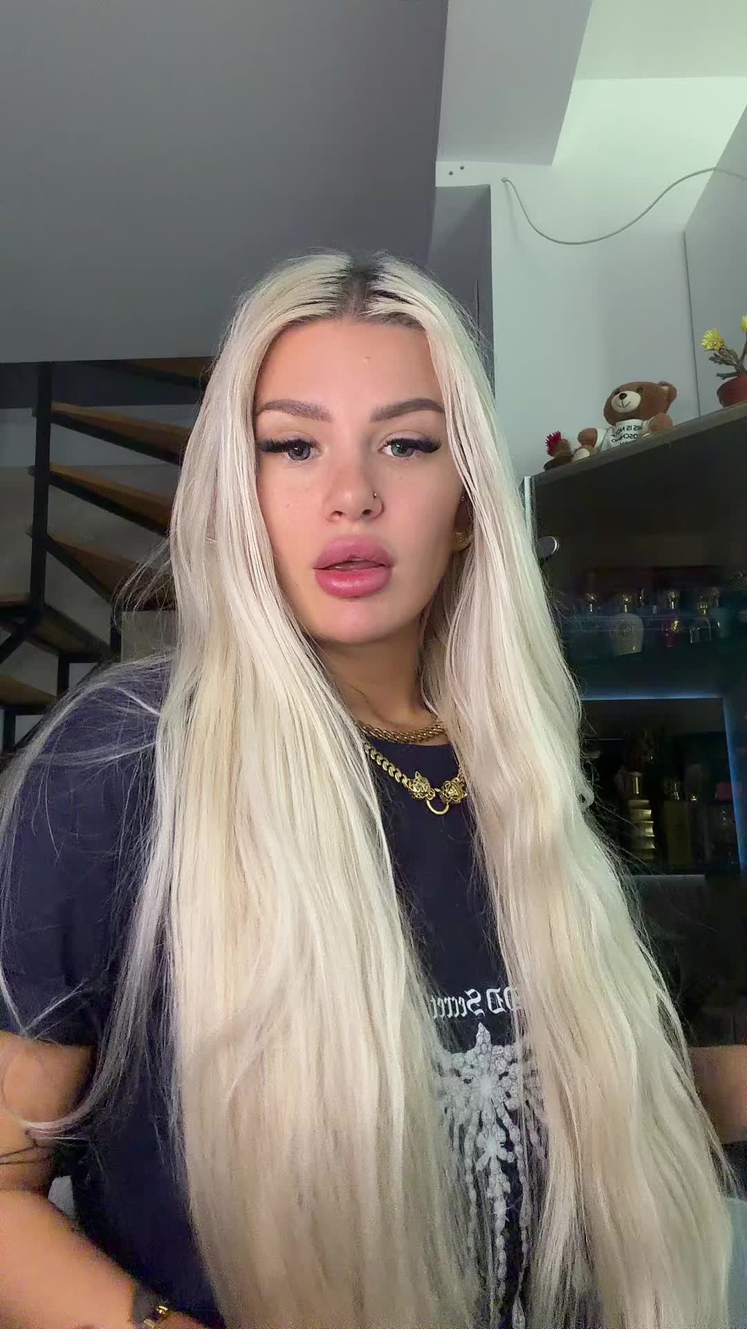 @Andreea Bld