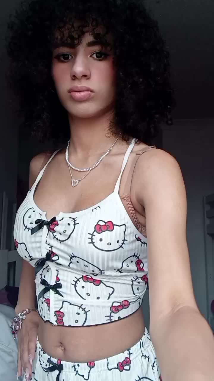 @𝒞 🎀