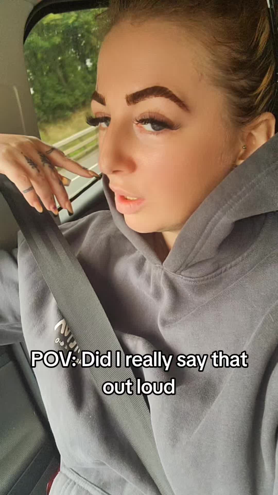 @meerkat...MISUNDERSTOOD👁FEA🖤