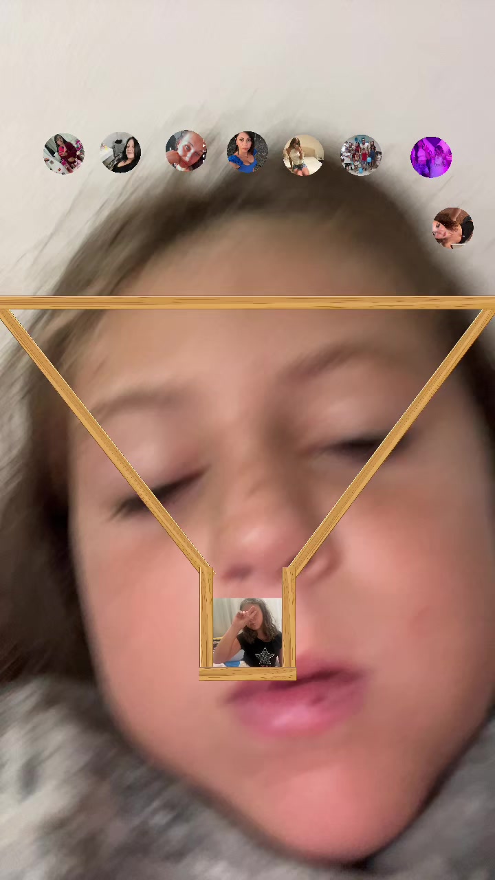 @angela_molly