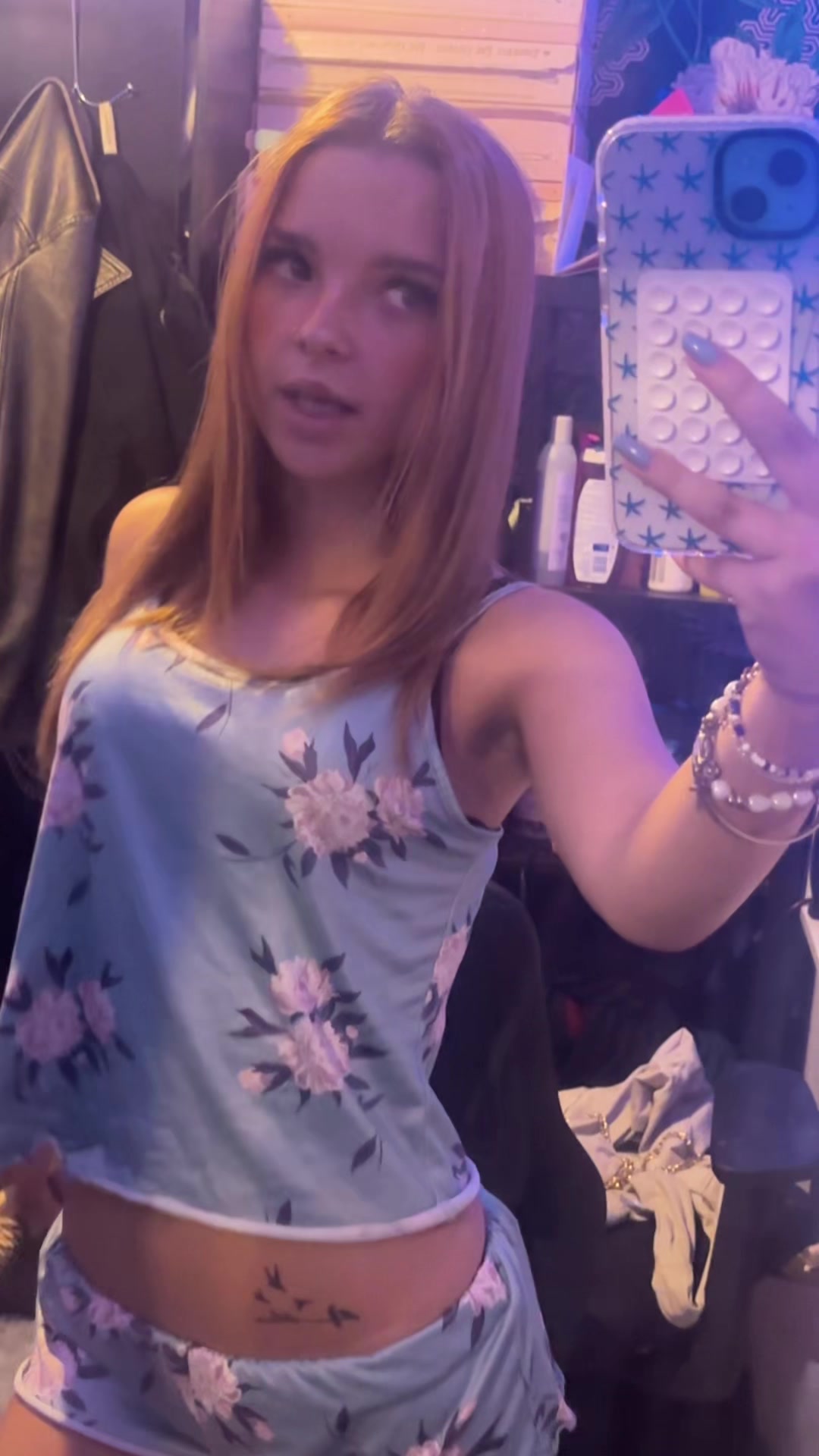 @Ameliacafff🤫🤫