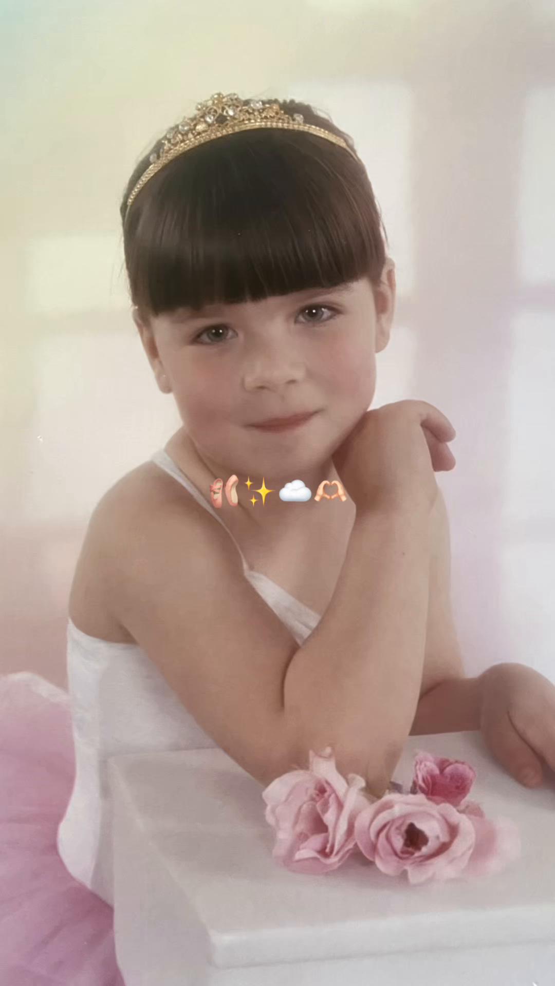 @alice.hopkins
