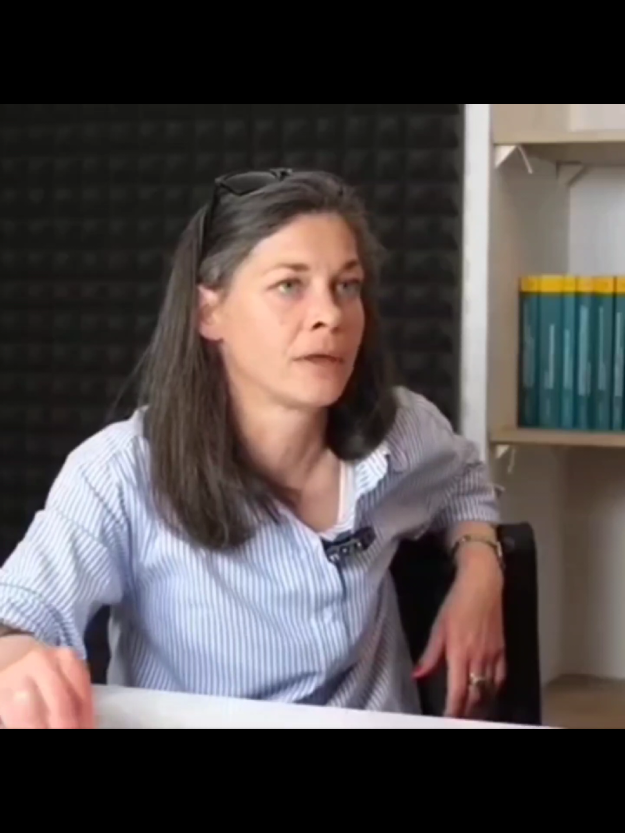 @Jakab P&eacute;ter a N&eacute;p P&aacute;rtj&aacute;n