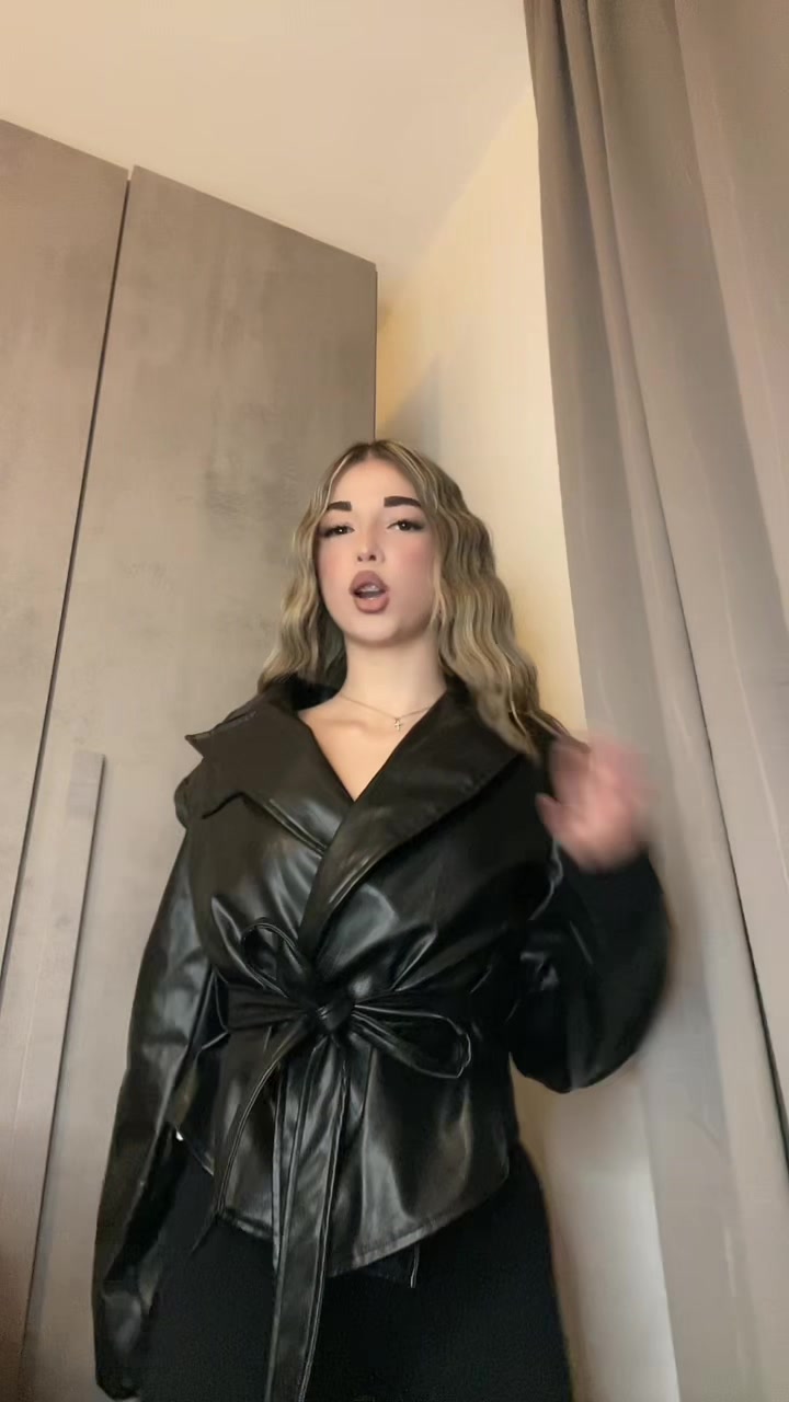 @elle