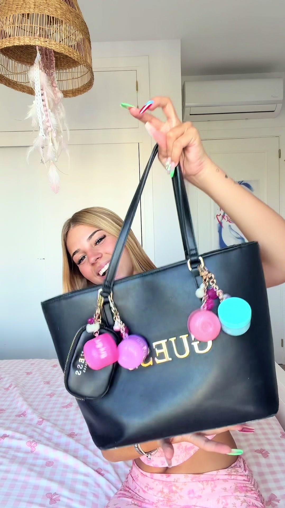 @indara lópez💋