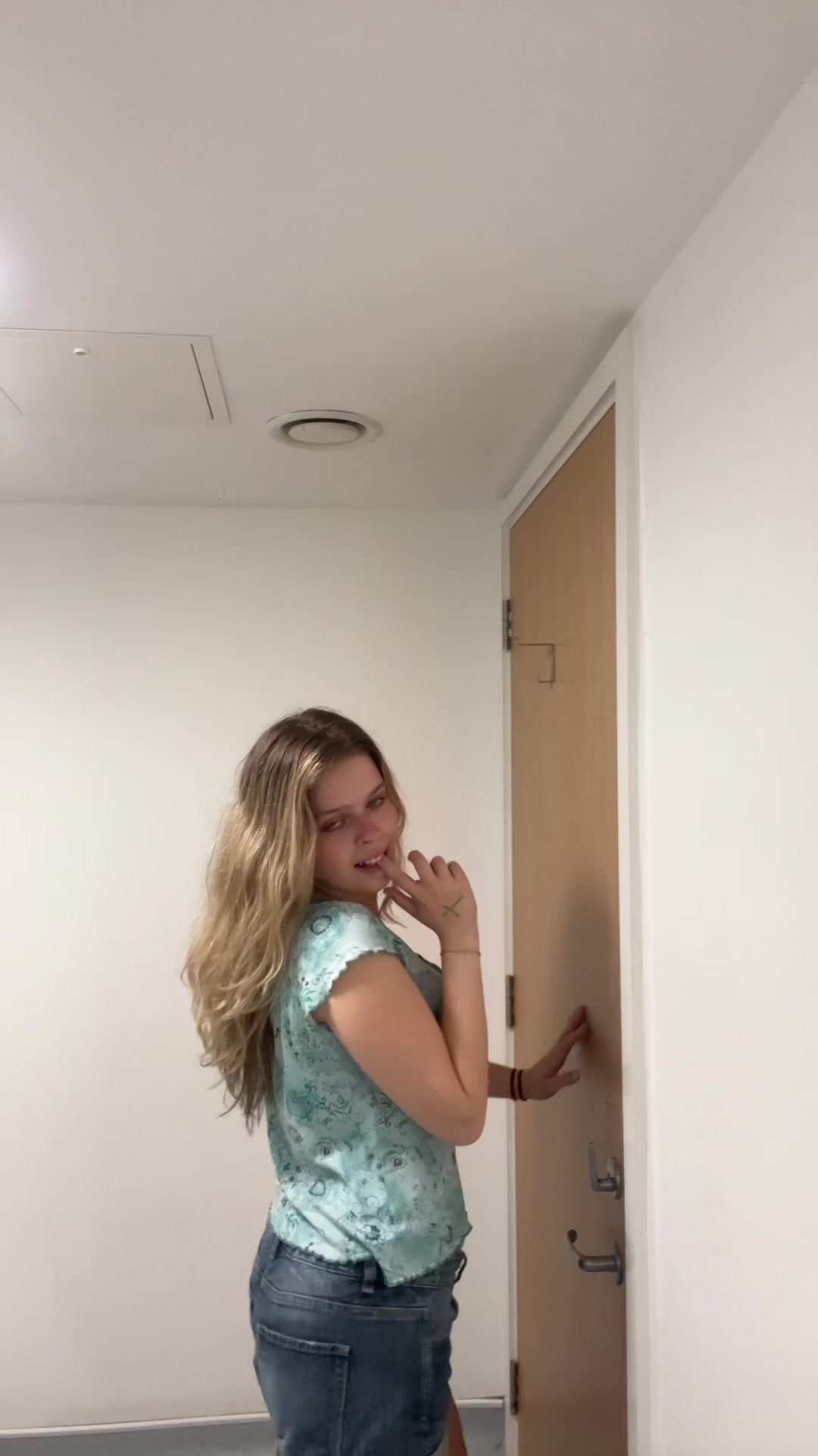 @ell1e.ly