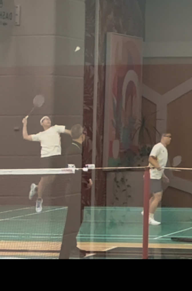 @Badminton Player8