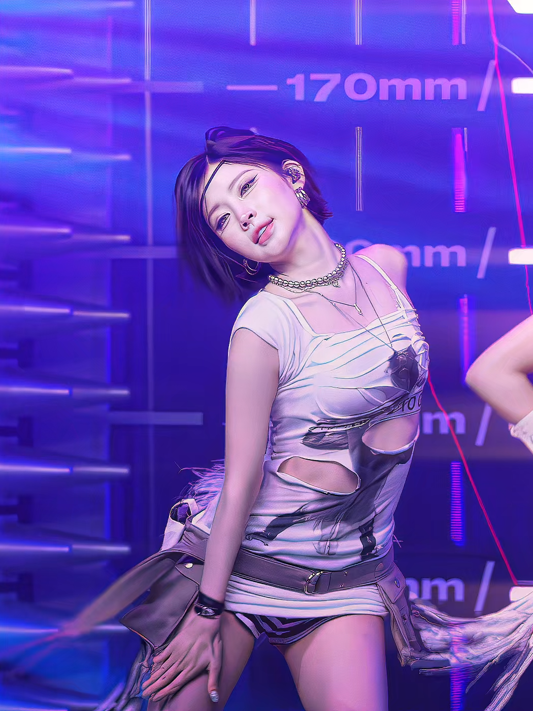 @R Y O U N