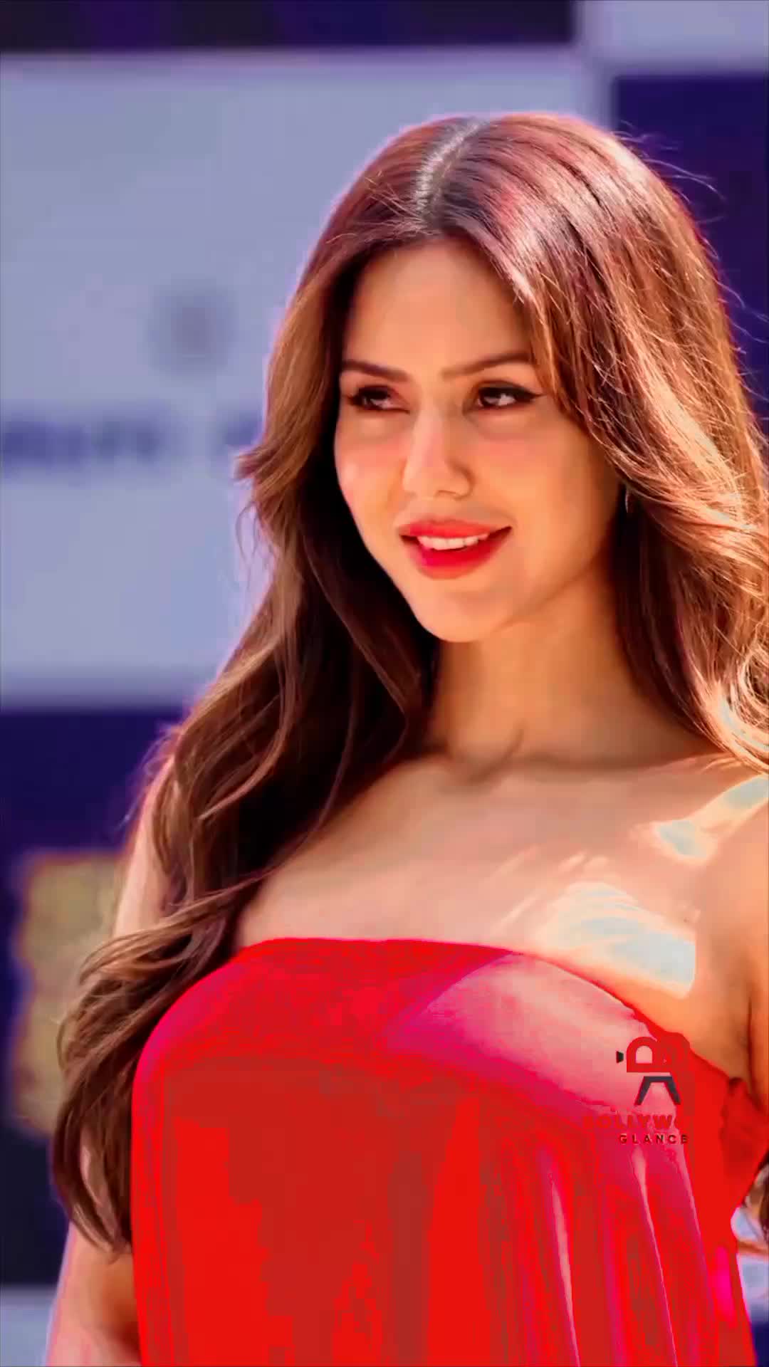 @sonam bajwa fans page