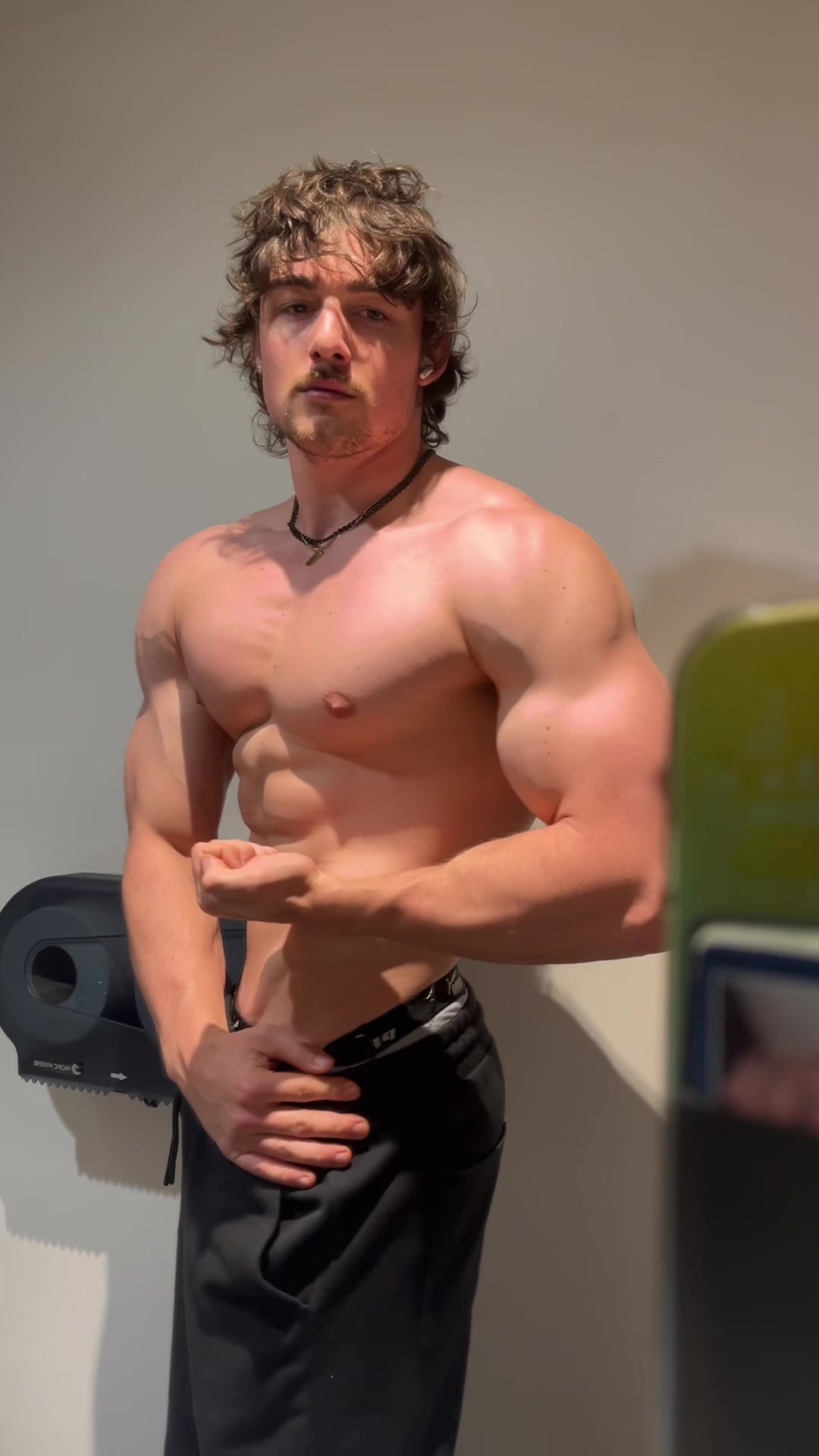 @keanux124