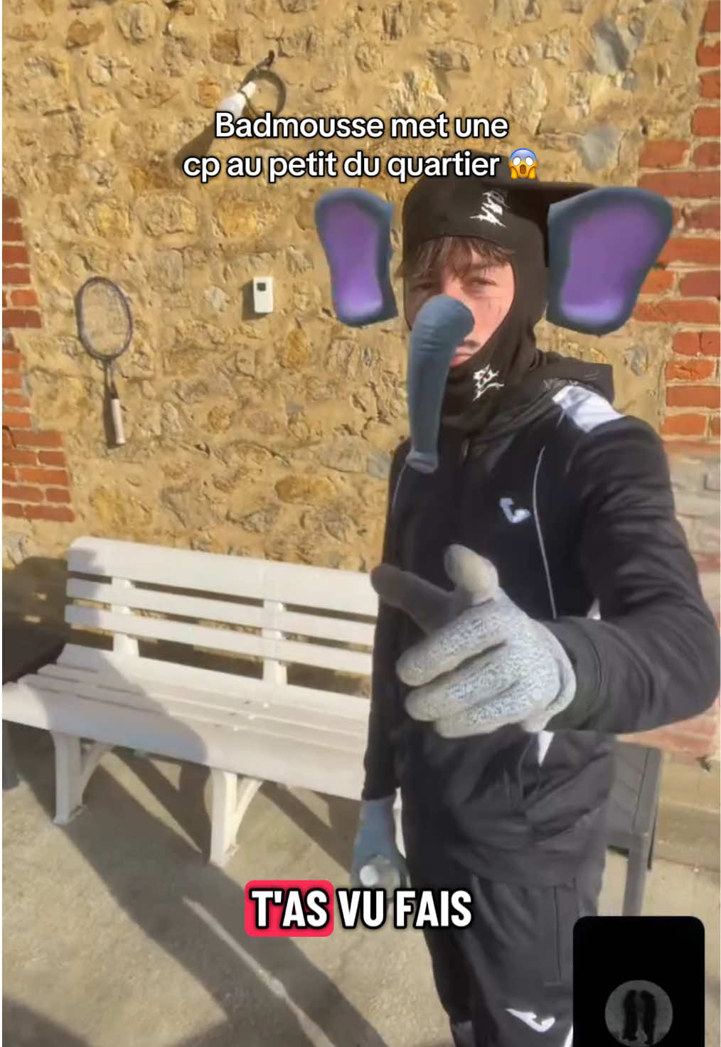 @la.tn