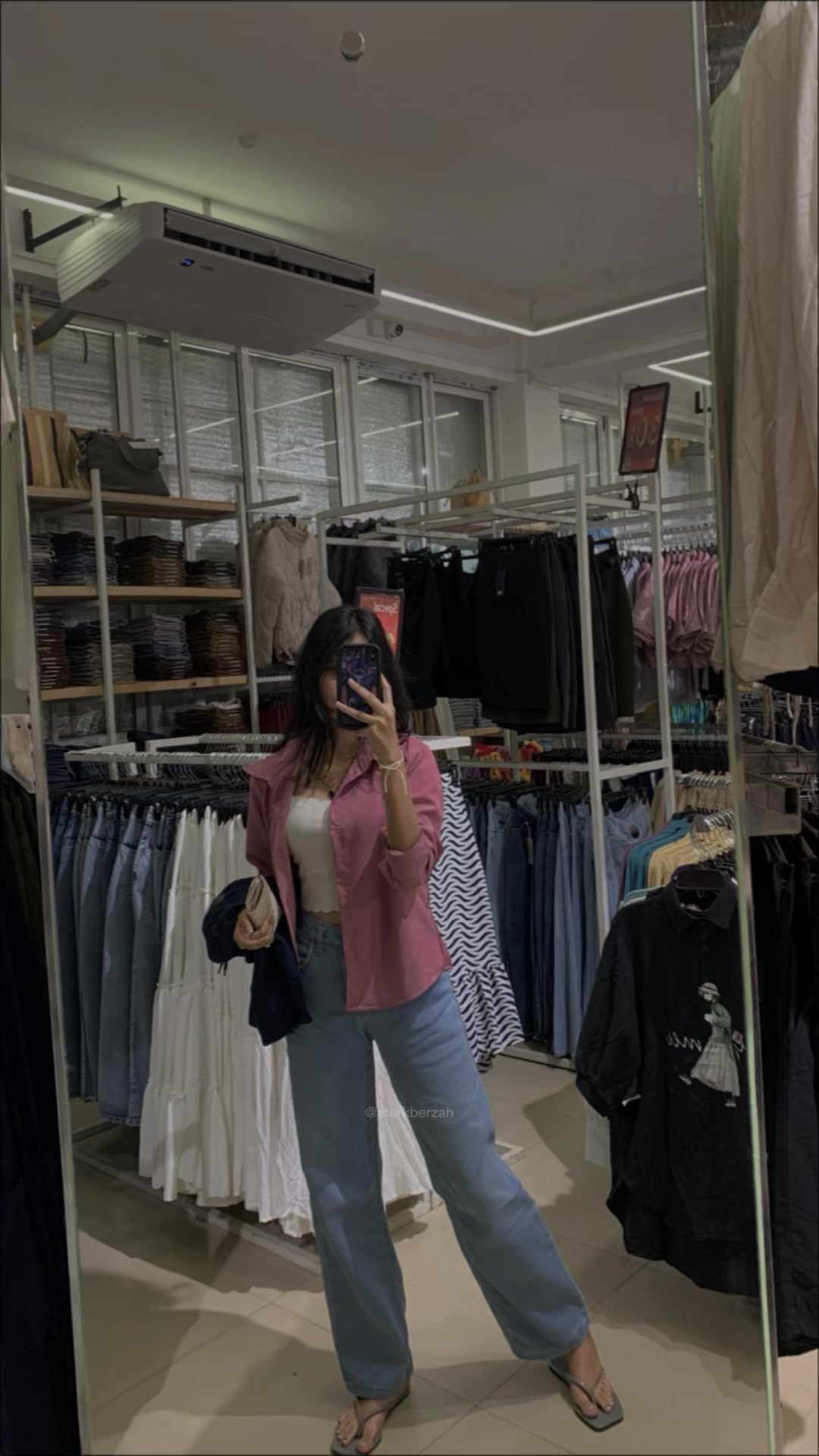 @𝑽𝒊𝒕𝒉𝒖𝒖. ྀིྀི