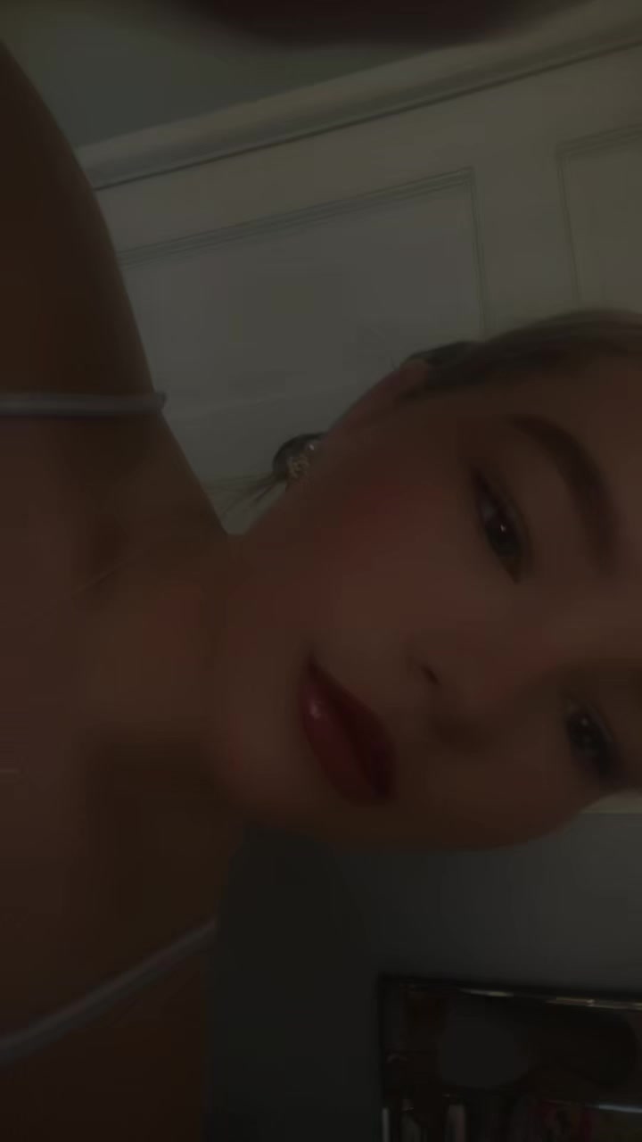 @𝓁𝒶𝒸𝑒𝓎𝓁𝑜𝓊𝒾𝓈𝑒💋🍒