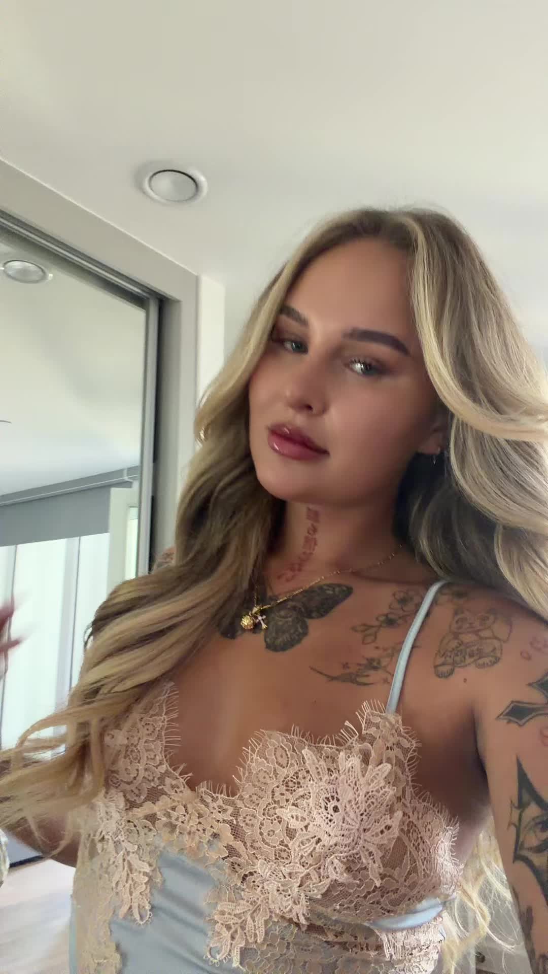 @alirose