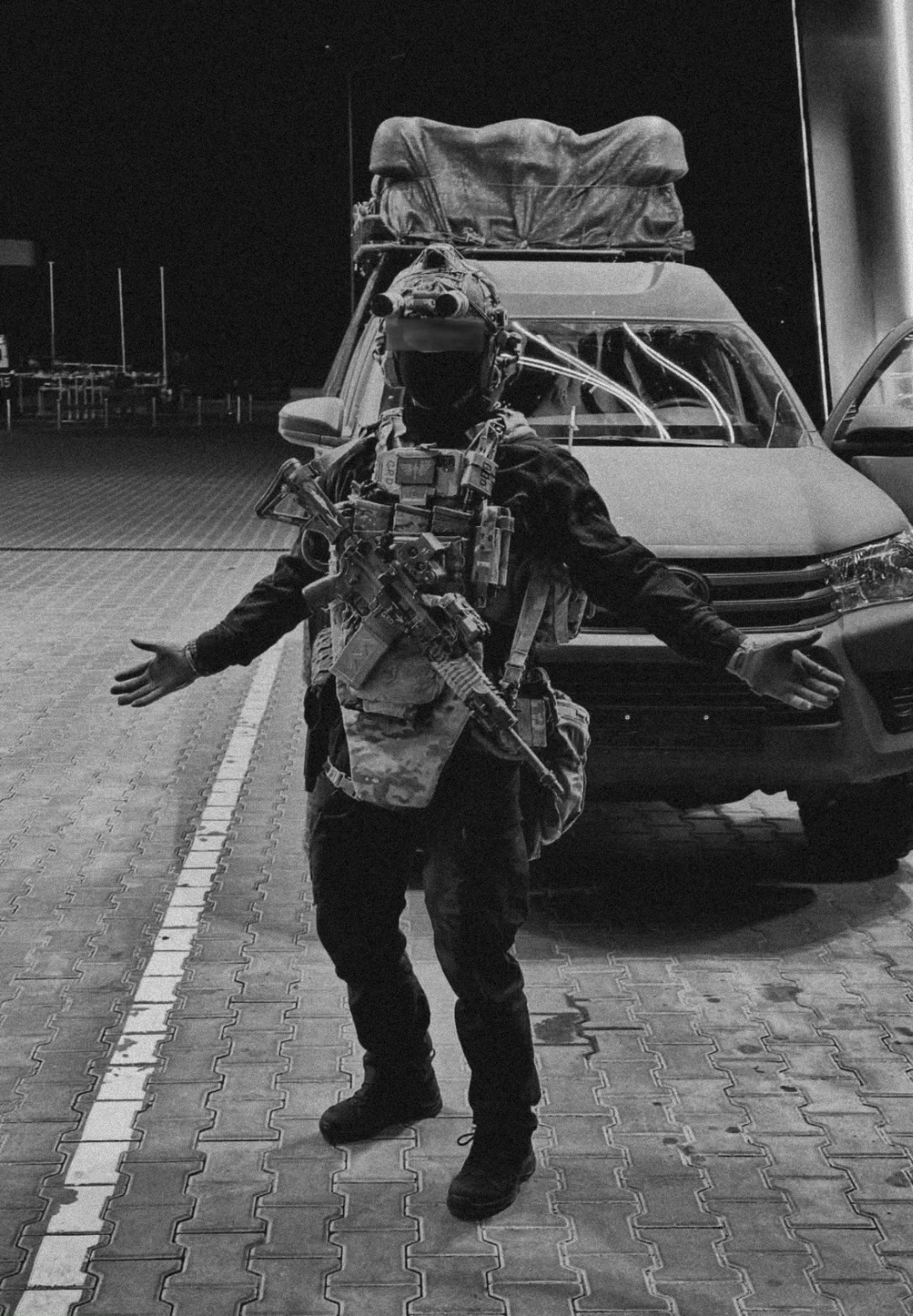 @SPECIAL FORCES