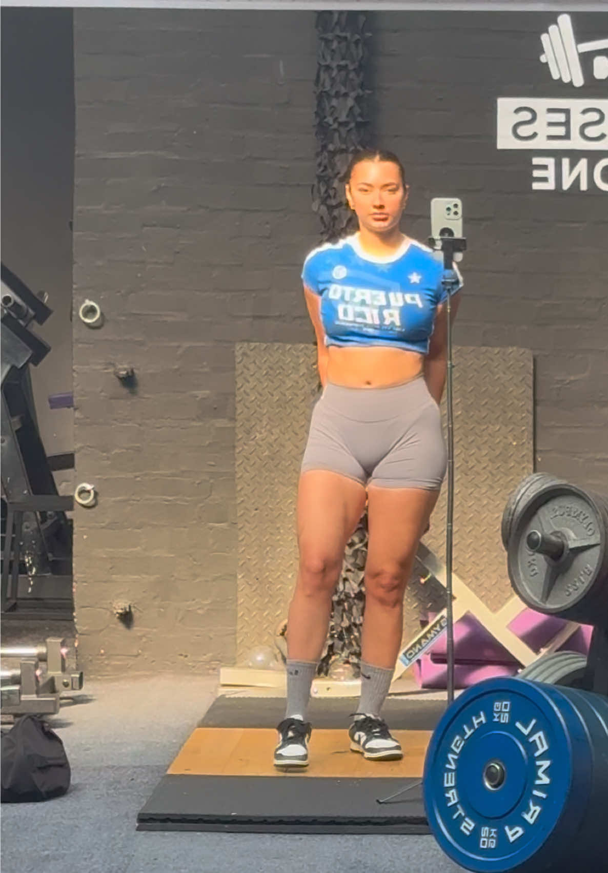 @Mai