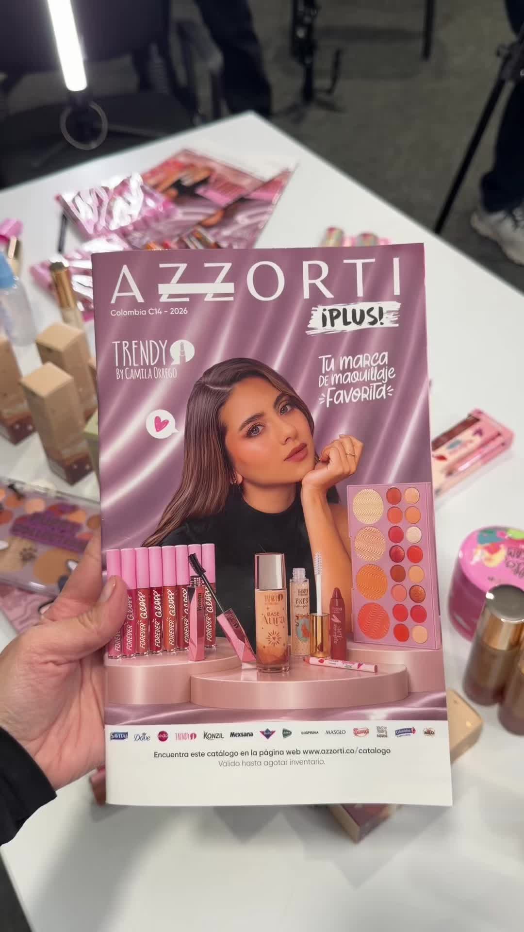 @Trendy Maquillaje