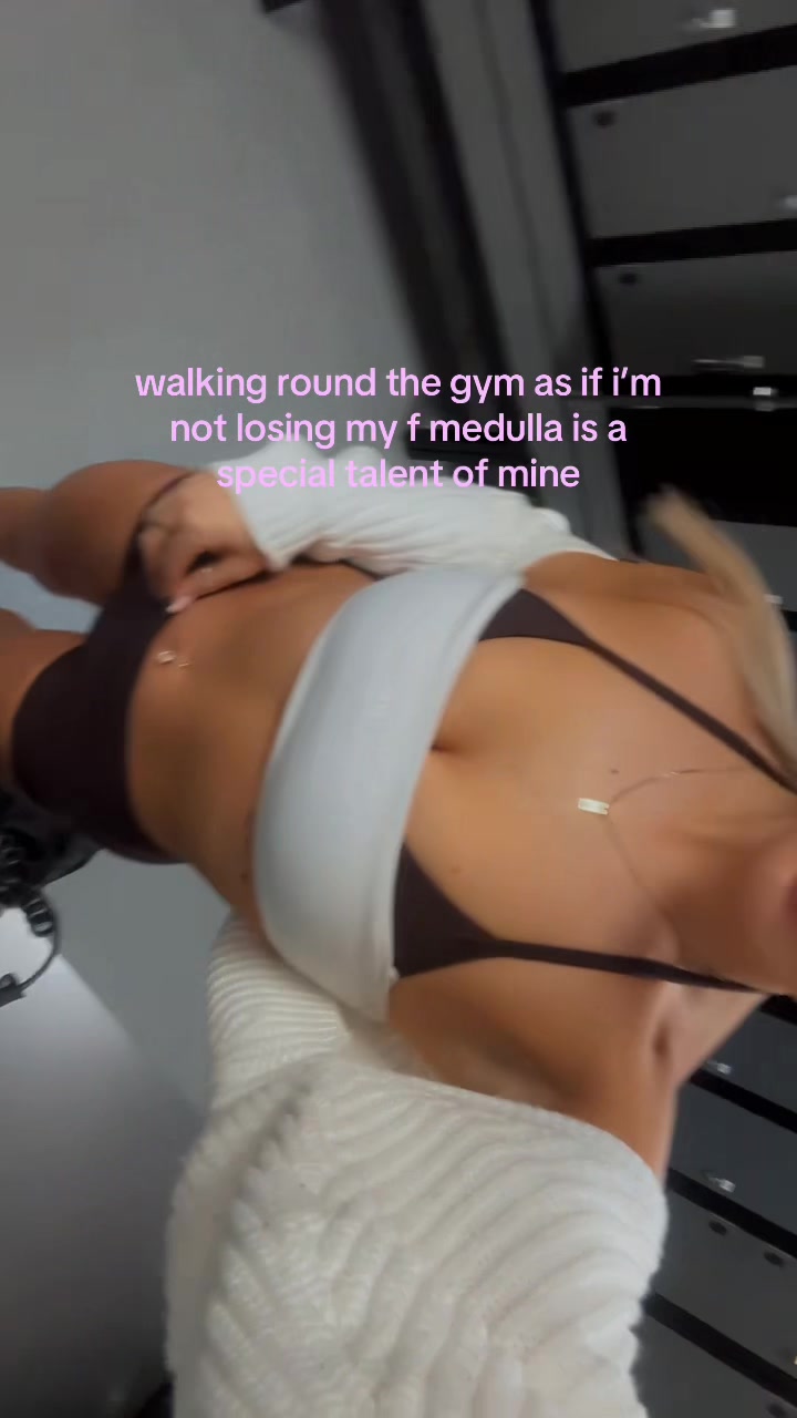 @Zoe
