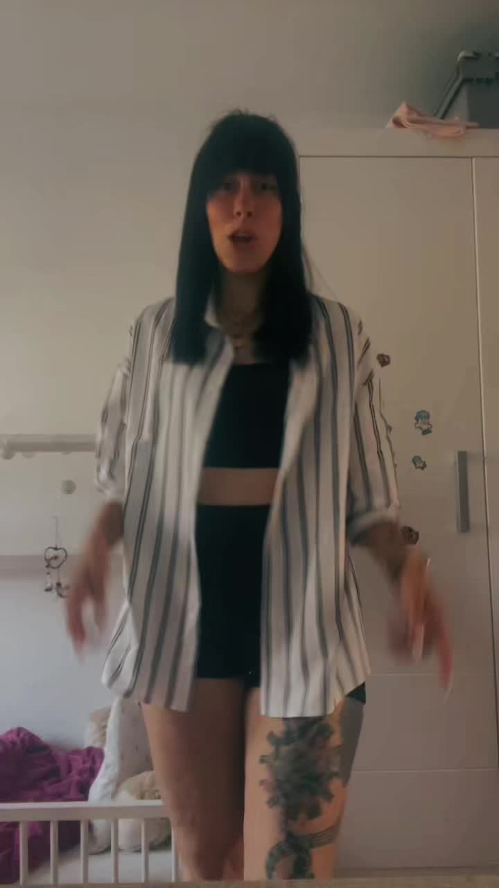 @Angelina Schwartz