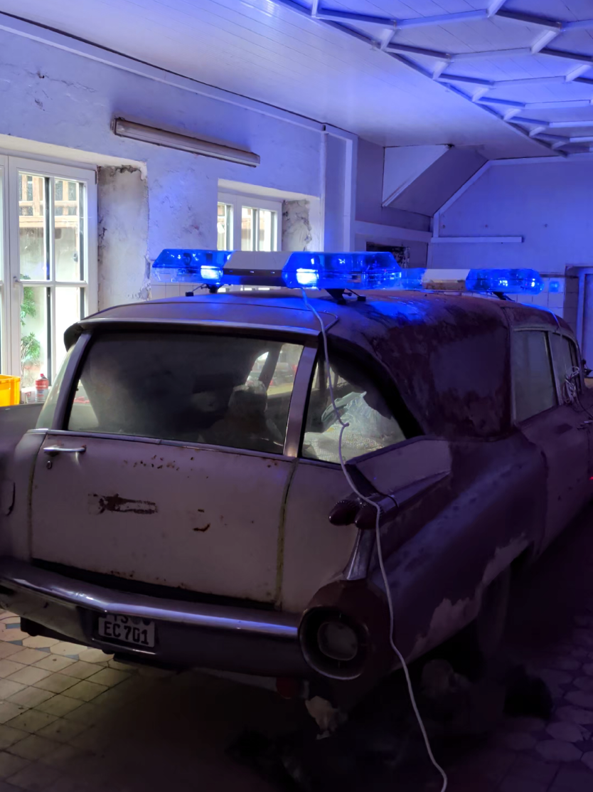 @movie-car-mieten.de