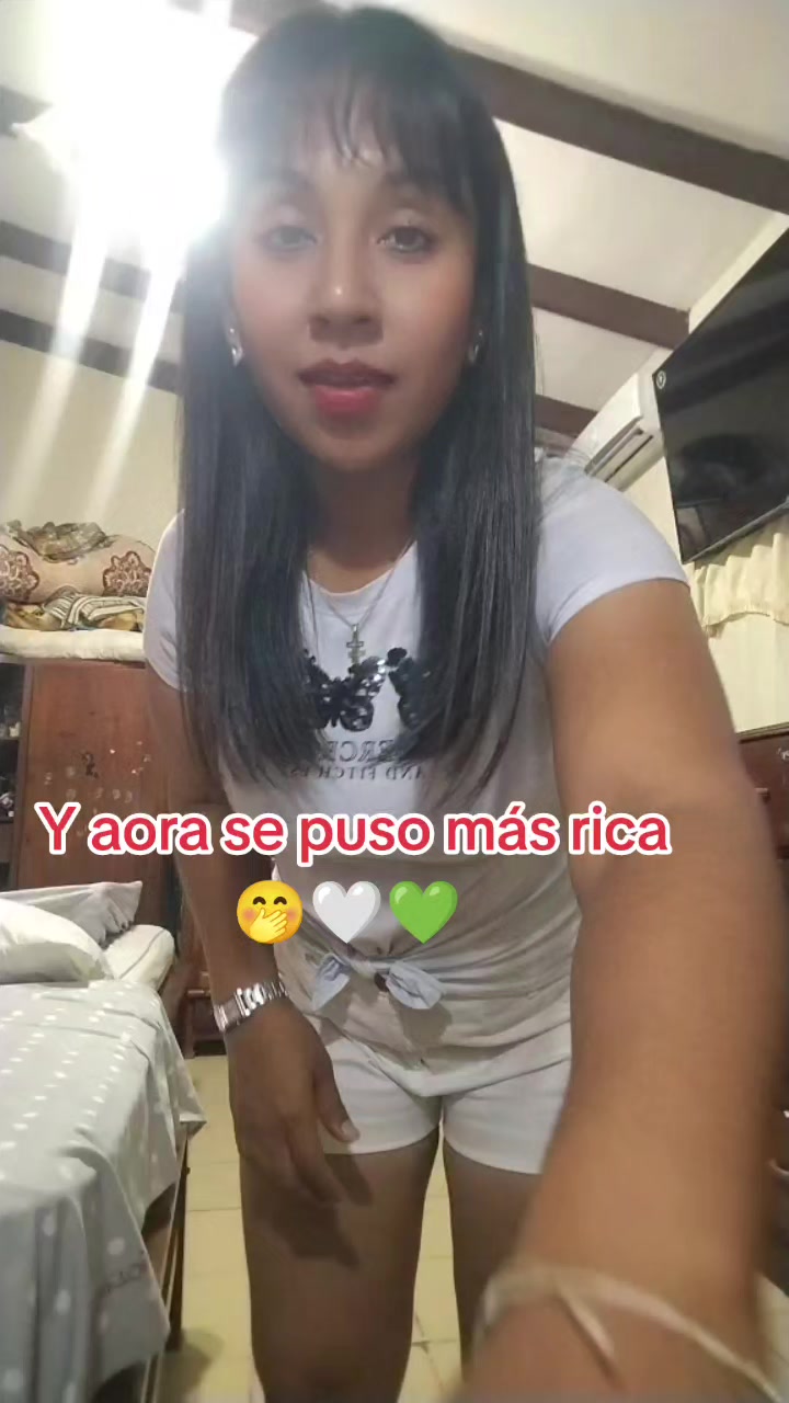 @🇧🇴🇳🇬 CECILIA T.T. 🇳🇬🇧🇴
