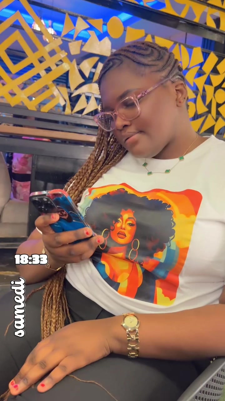 @Ak🧬🤍🧸🇨🇩