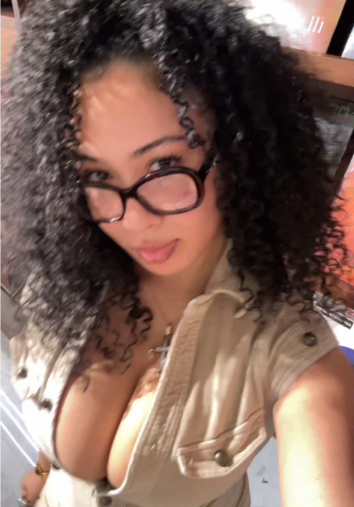 @DanielleRamona
