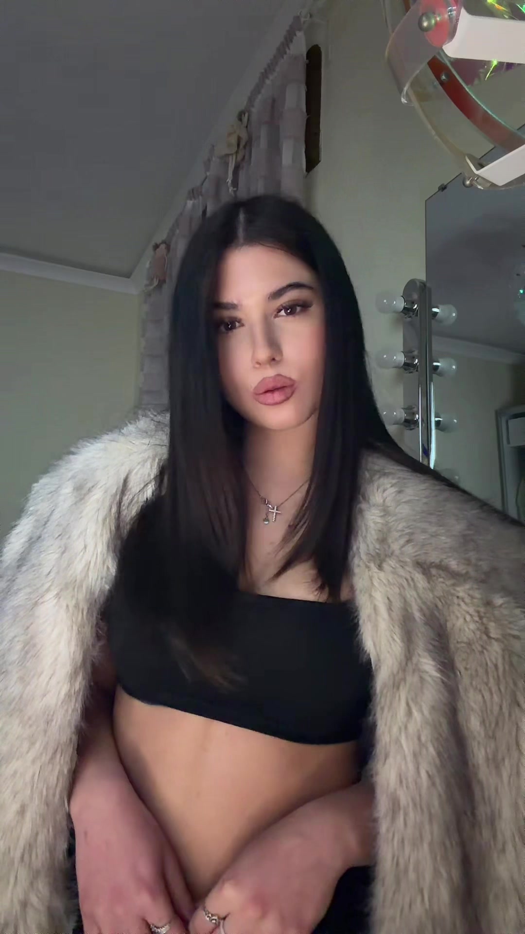 @ad17171717