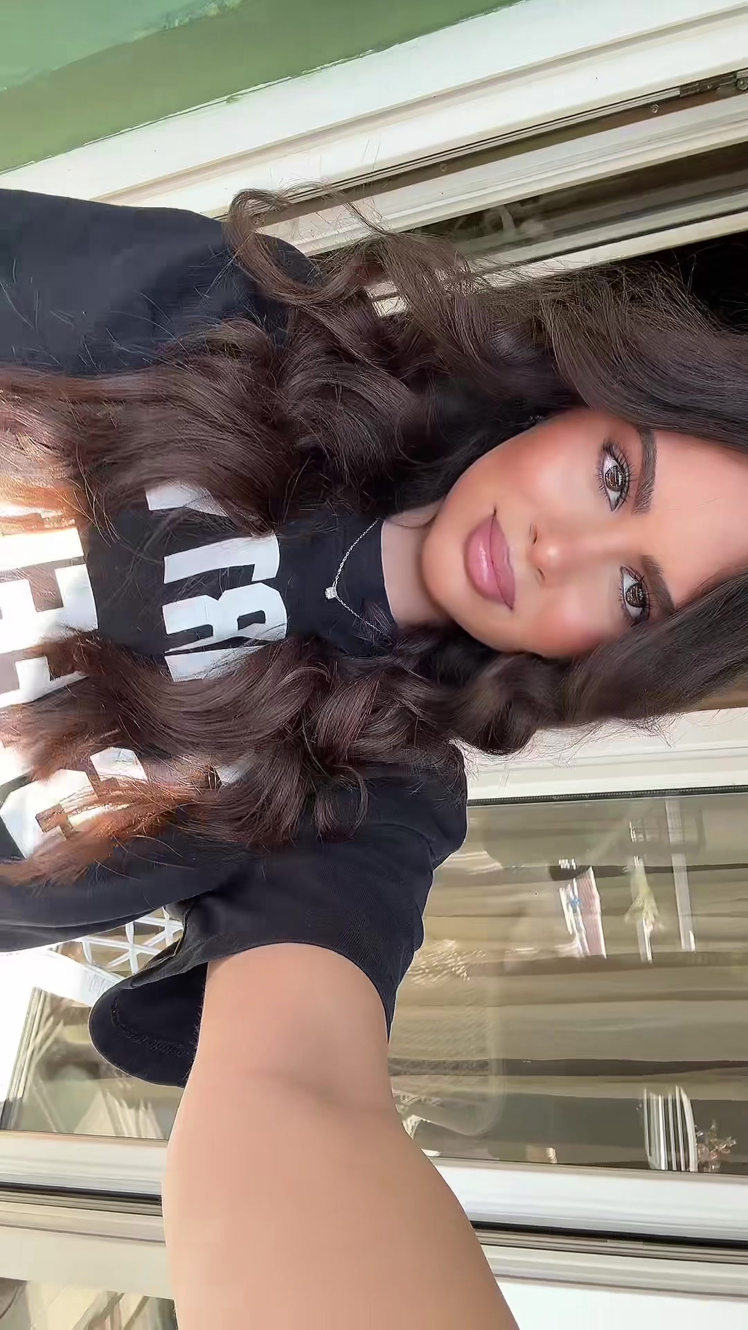 @laramalovic