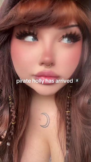 @holly