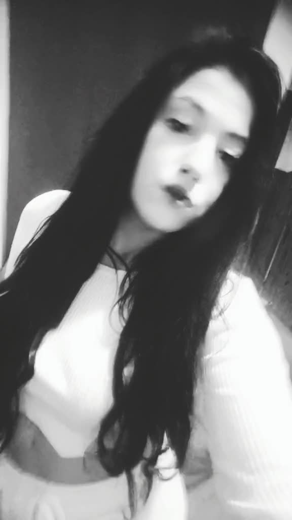 @🖤