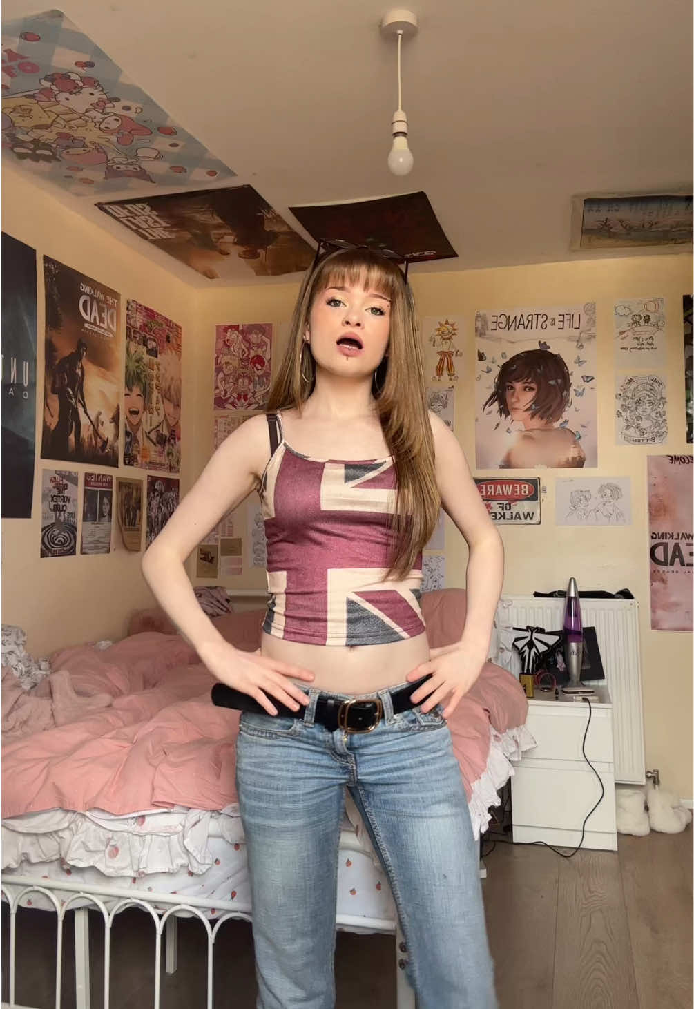 @Brooke 👩&zwj;❤️&zwj;💋&zwj;👩