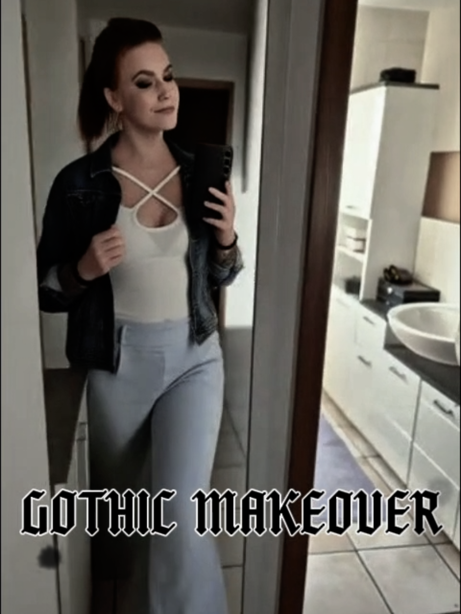 @Moni🦇