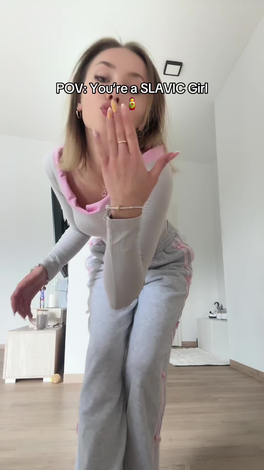 @Nicolesto