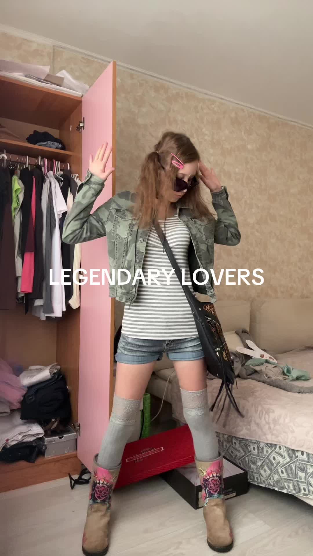 @zебра