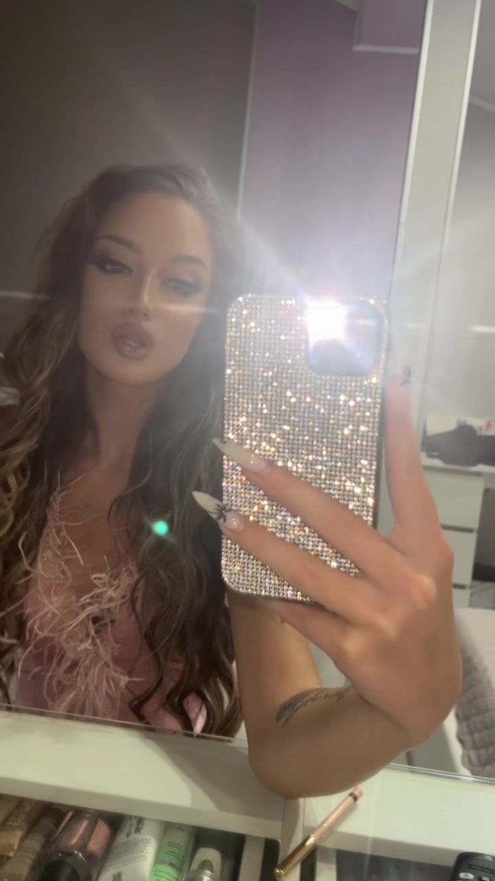 @♥︎𝓢𝓲𝓺𝓷𝓪♥︎