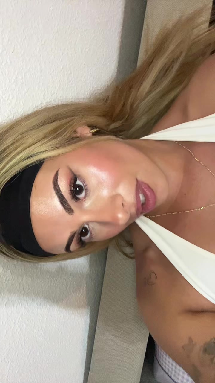 @𝓒𝓮𝓵𝓲𝓪 𝓒𝓻𝓾𝔃 🌸