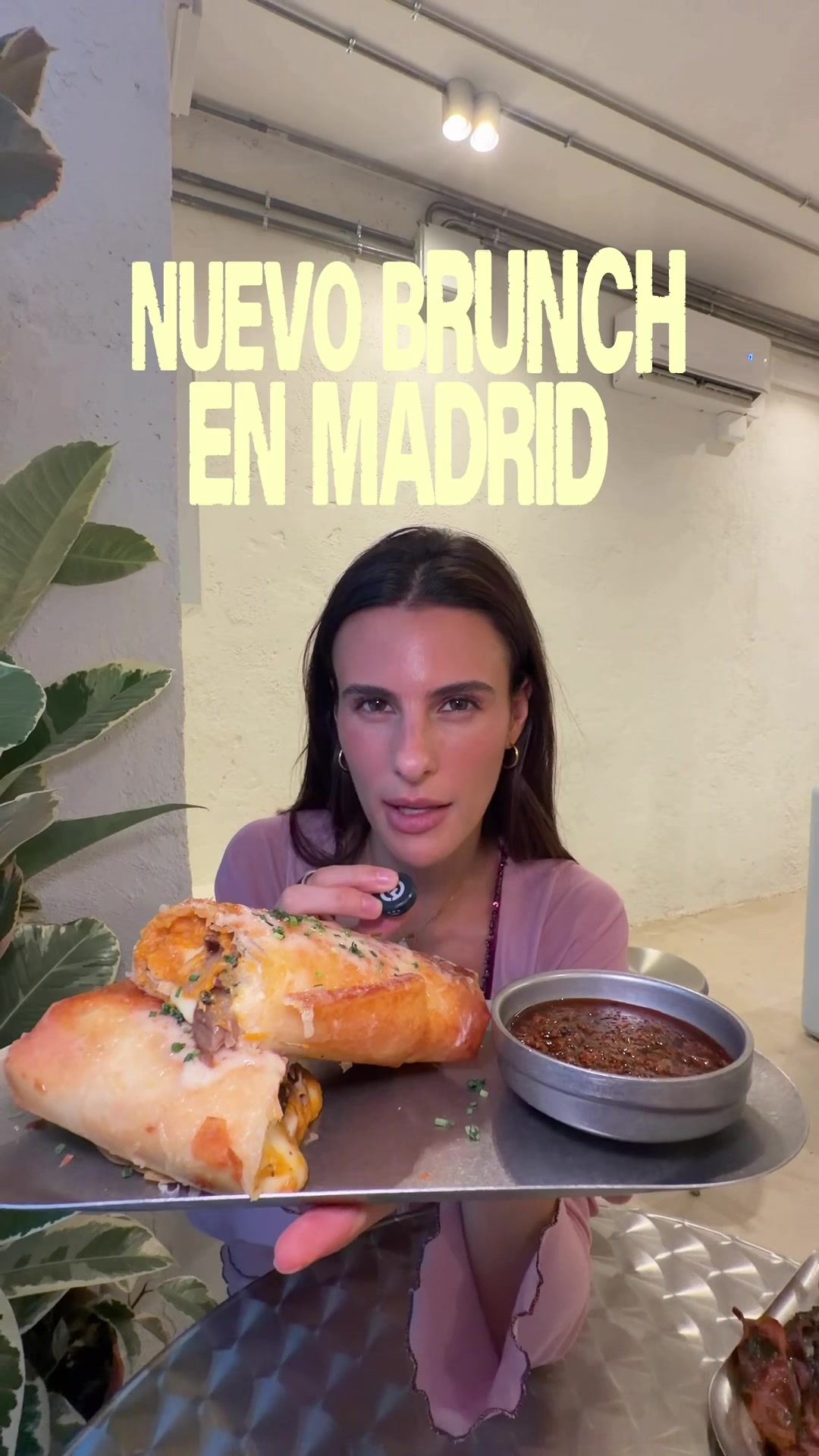 @carolinamoura