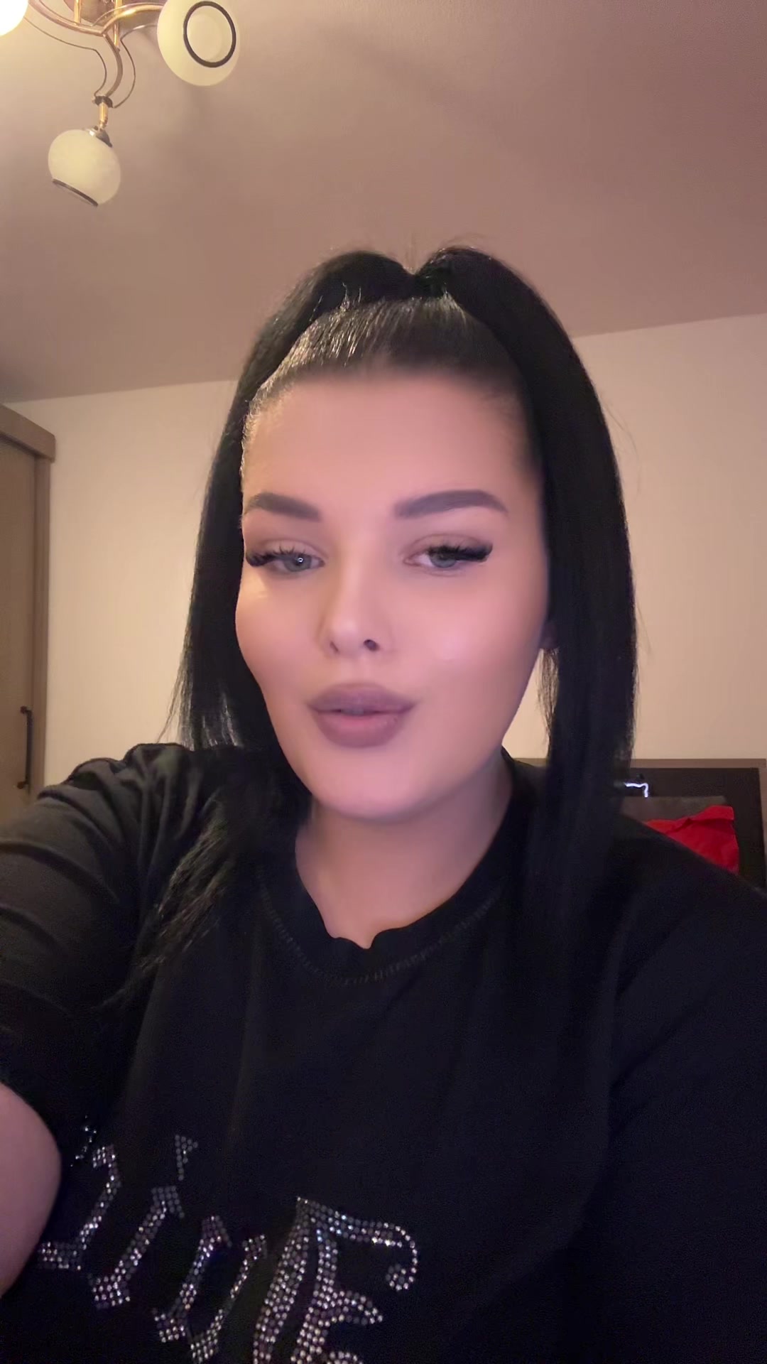 @_mirelaaaaa3