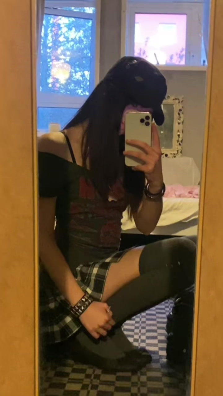 @🥩