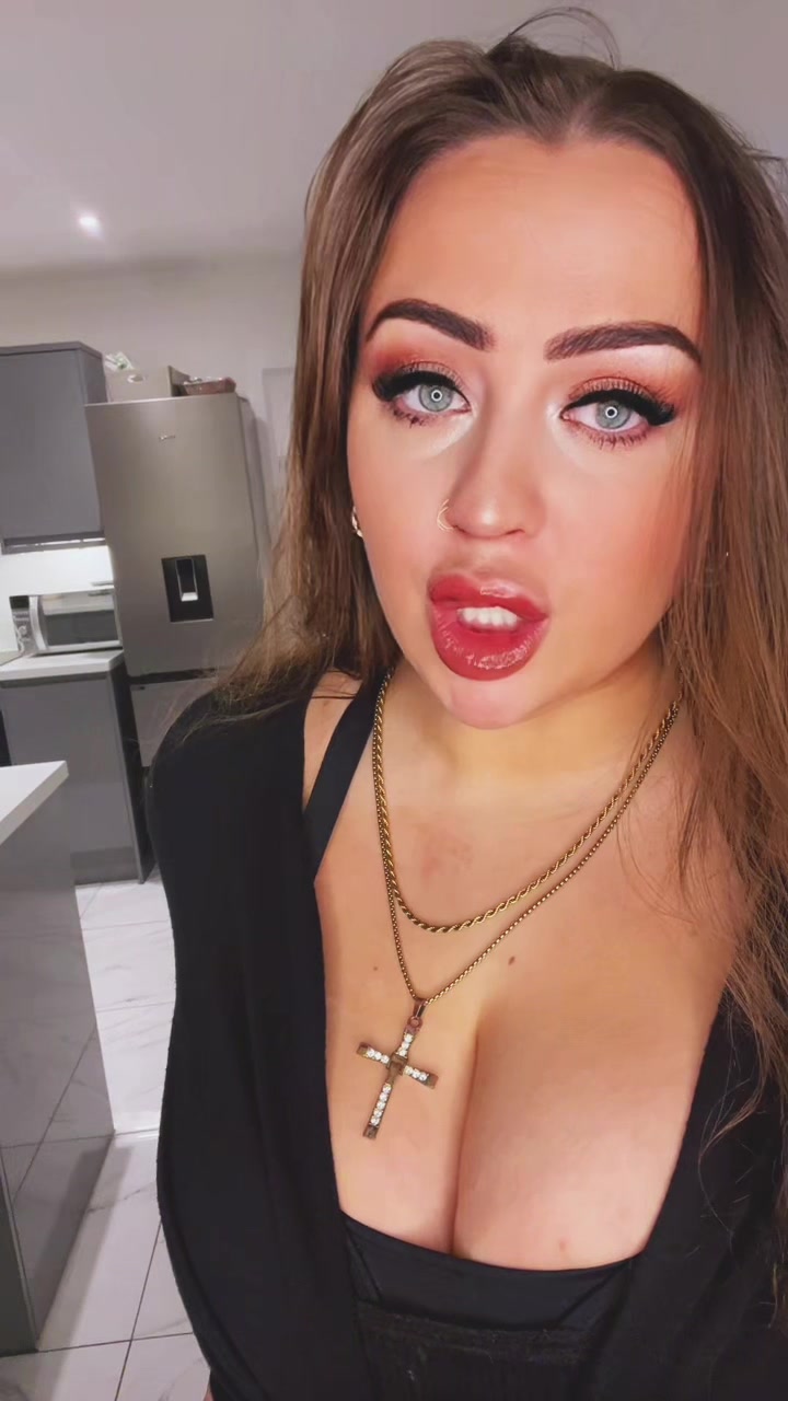 @laurenrohico