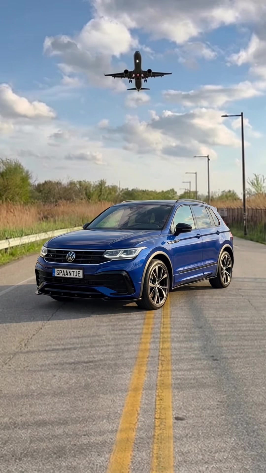 @lapiz_blue_tiguan_r