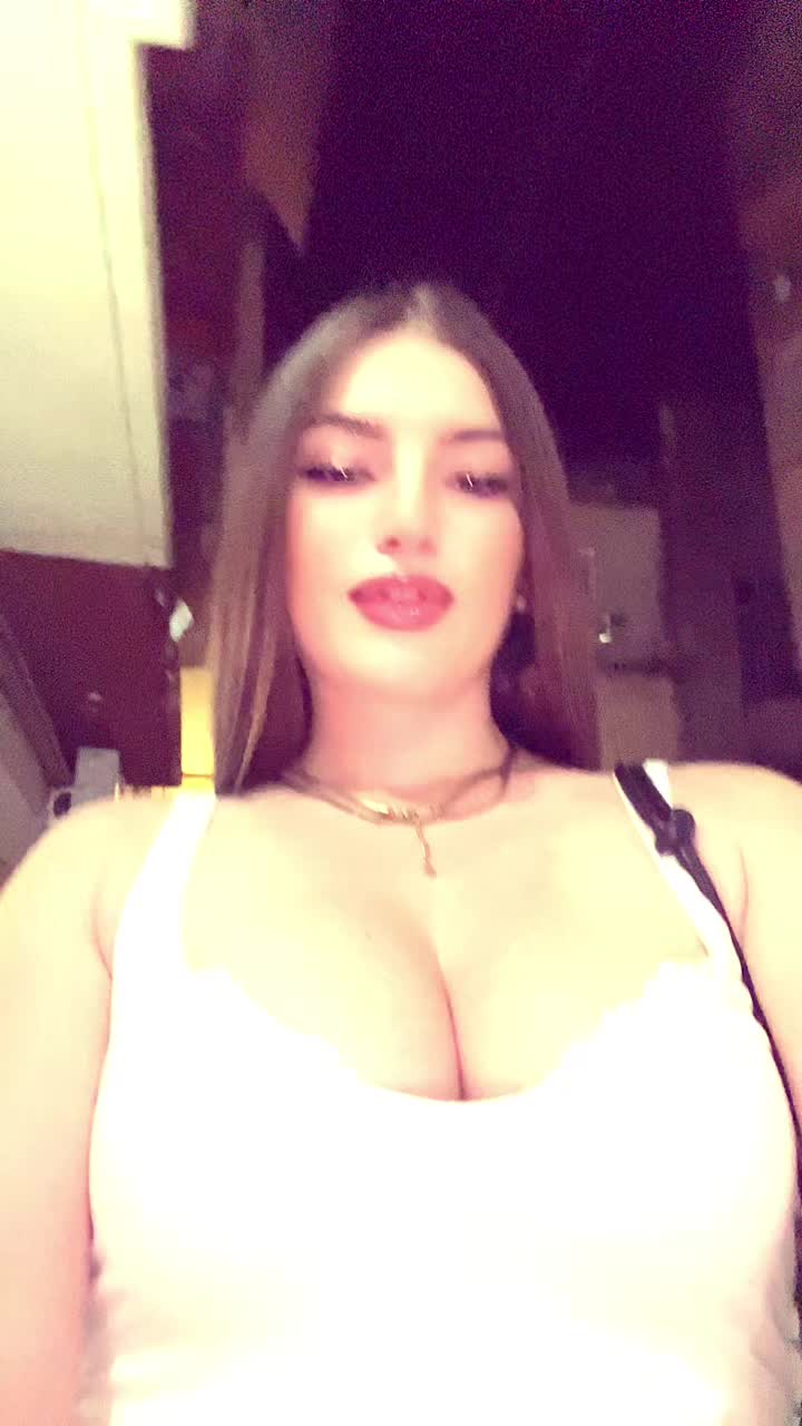 @denisadeaa